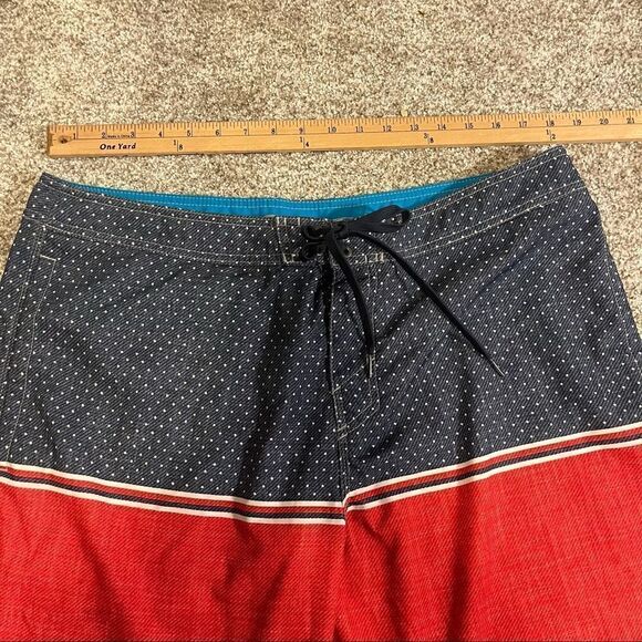 O’Neill Men's Swimwear Surf Board Shorts Trunks Size 38 Stars And Stripes - Picture 5 of 6